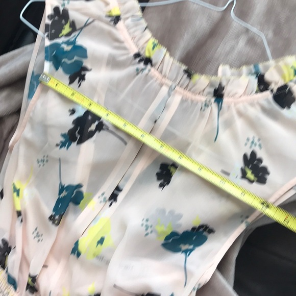 SOLD! Brand new self-portrait asymmetrical floral - Picture 7 of 8